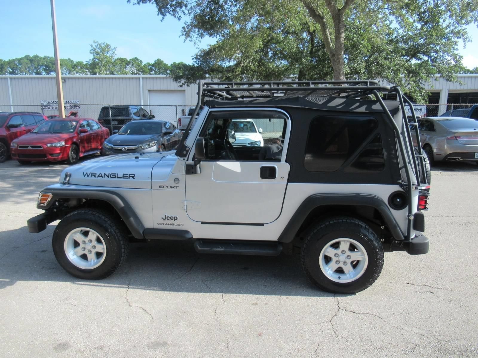 Used 2006 Jeep Wrangler Sport w/ 30" Tire & Wheel Group AWD/4WD image 5