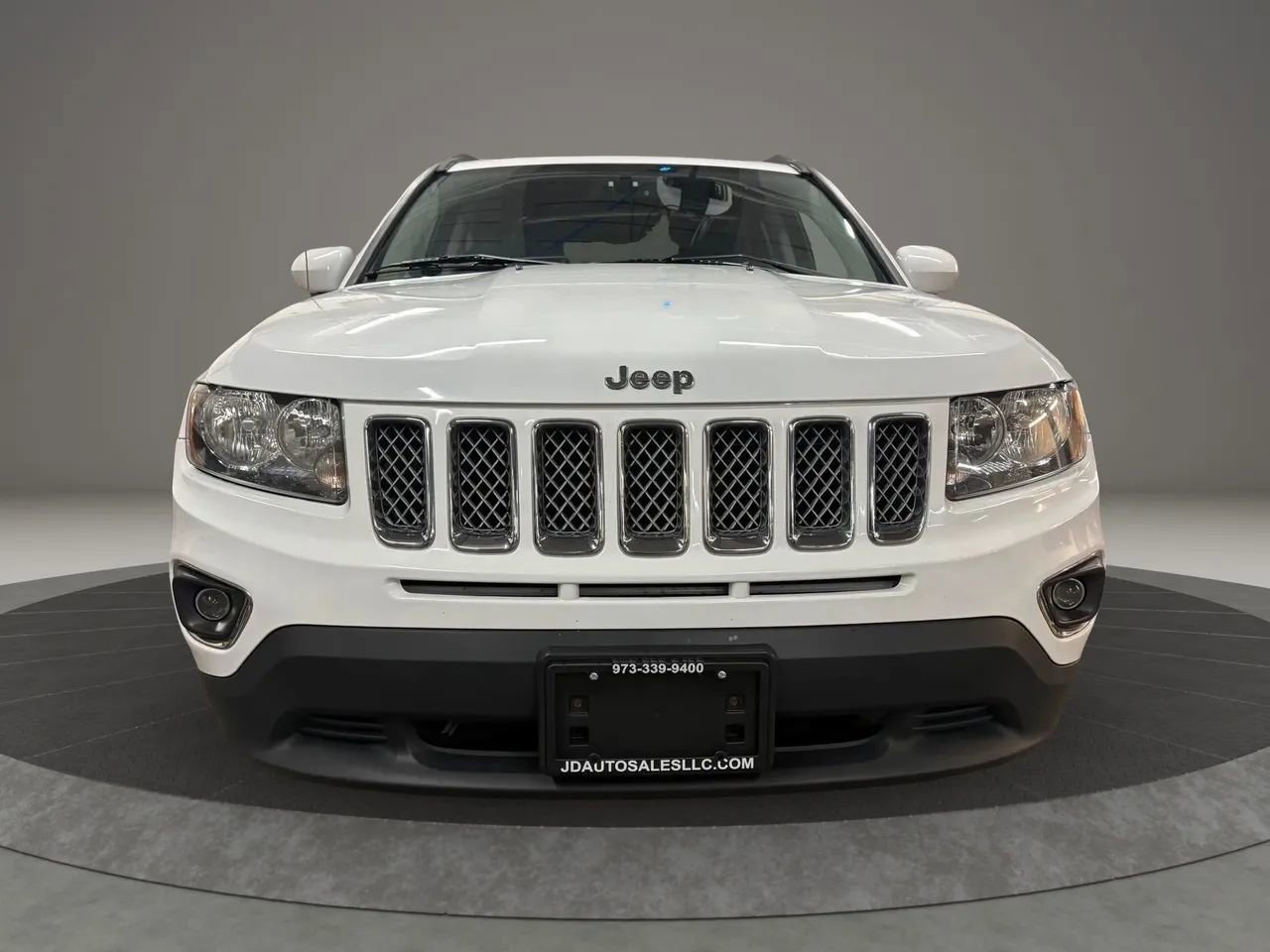 Used 2017 Jeep Compass High Altitude image 3