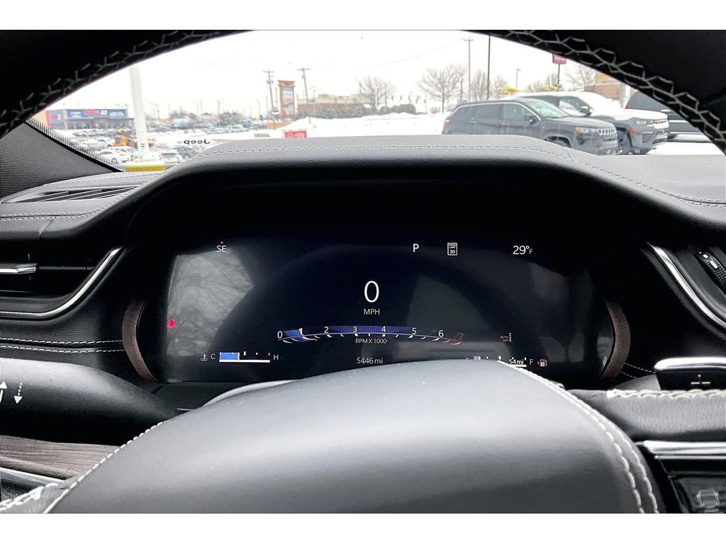 Certified 2025 Jeep Grand Cherokee Overland w/ Luxury Tech Group IV image 27