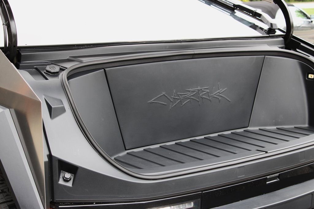 Used 2024 Tesla Cybertruck Cyberbeast image 14