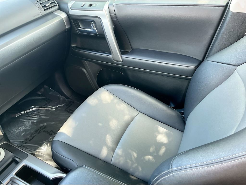 Used 2023 Toyota 4Runner SR5 Premium AWD/4WD image 23