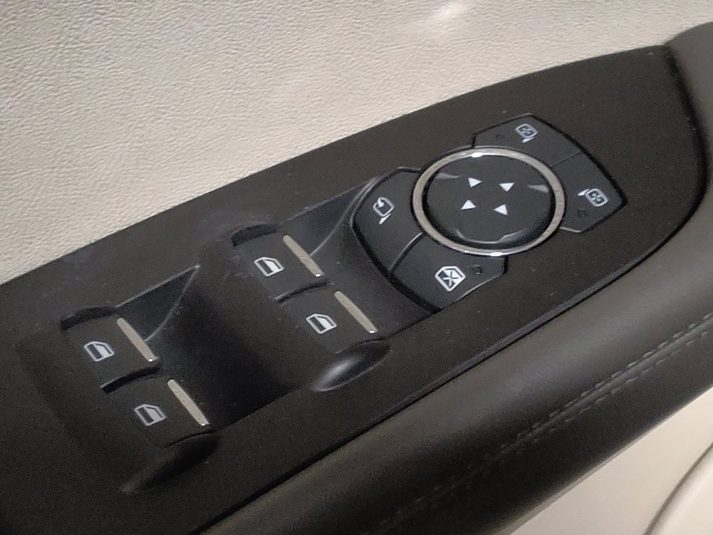 Used 2019 Lincoln Nautilus Reserve image 27