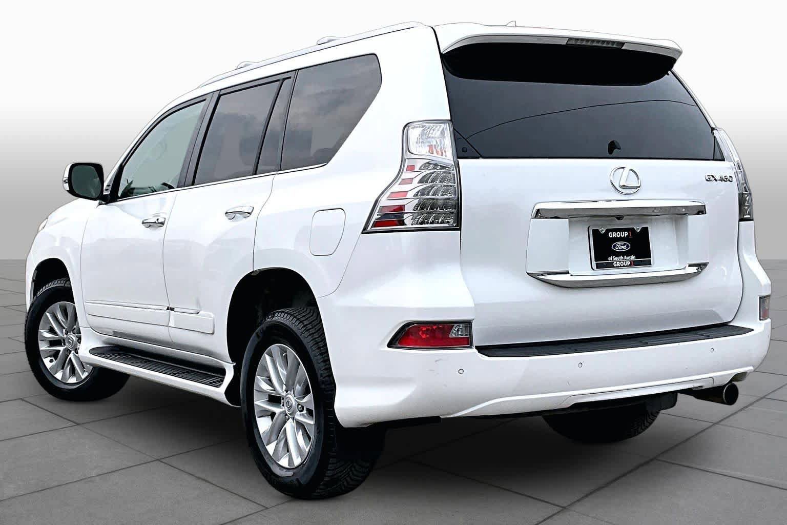 Used 2015 Lexus GX 460 w/ Premium Package AWD/4WD image 6