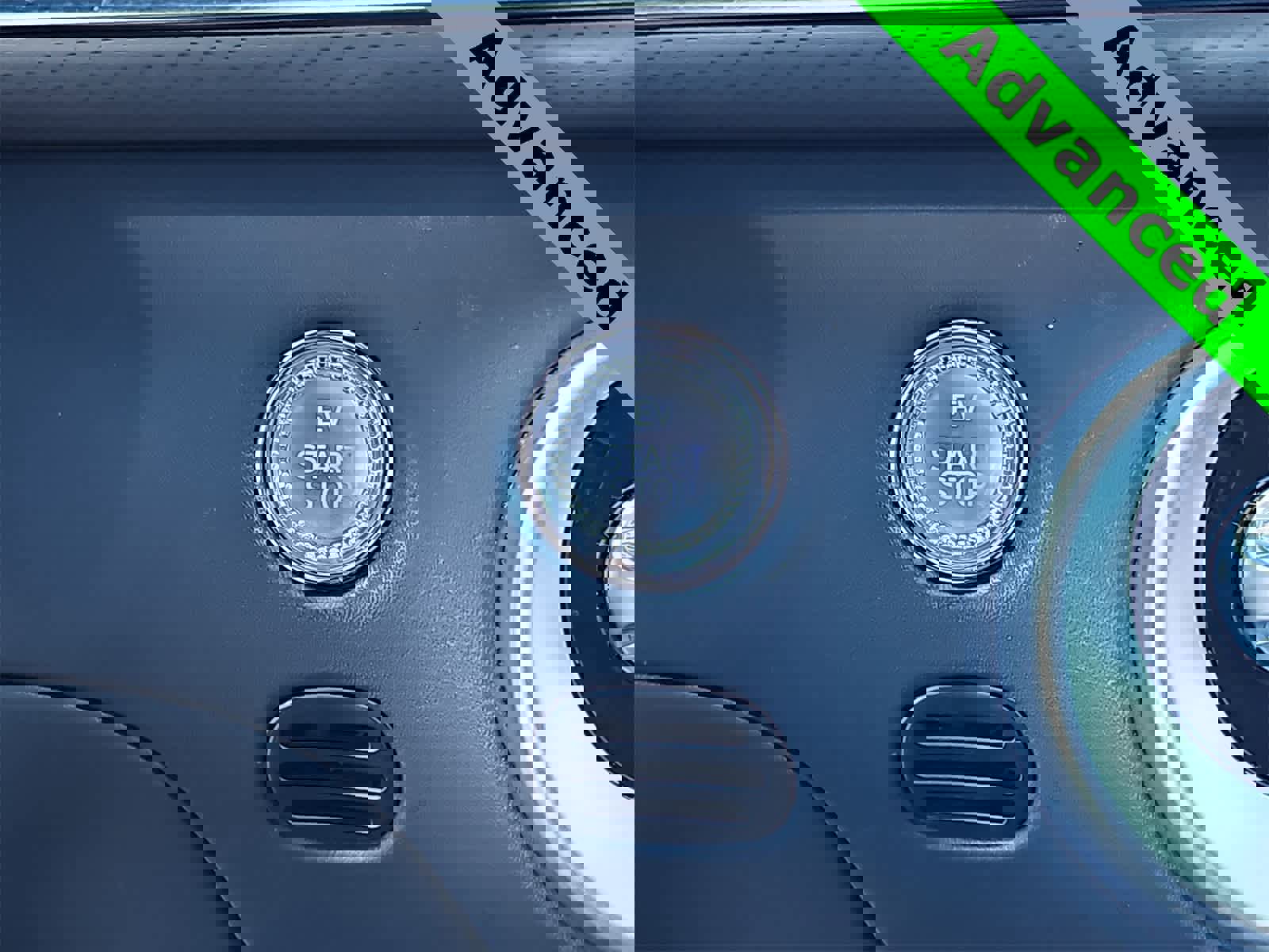 Used 2024 Genesis GV60 Advanced image 24