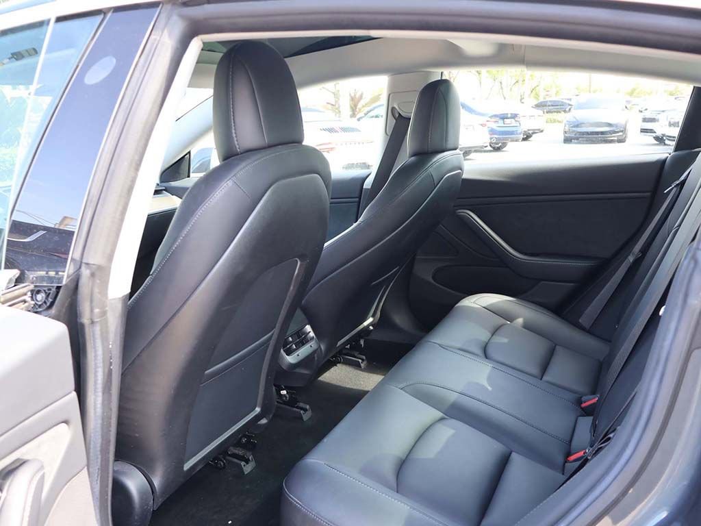 Used 2018 Tesla Model 3 Long Range AWD/4WD image 35