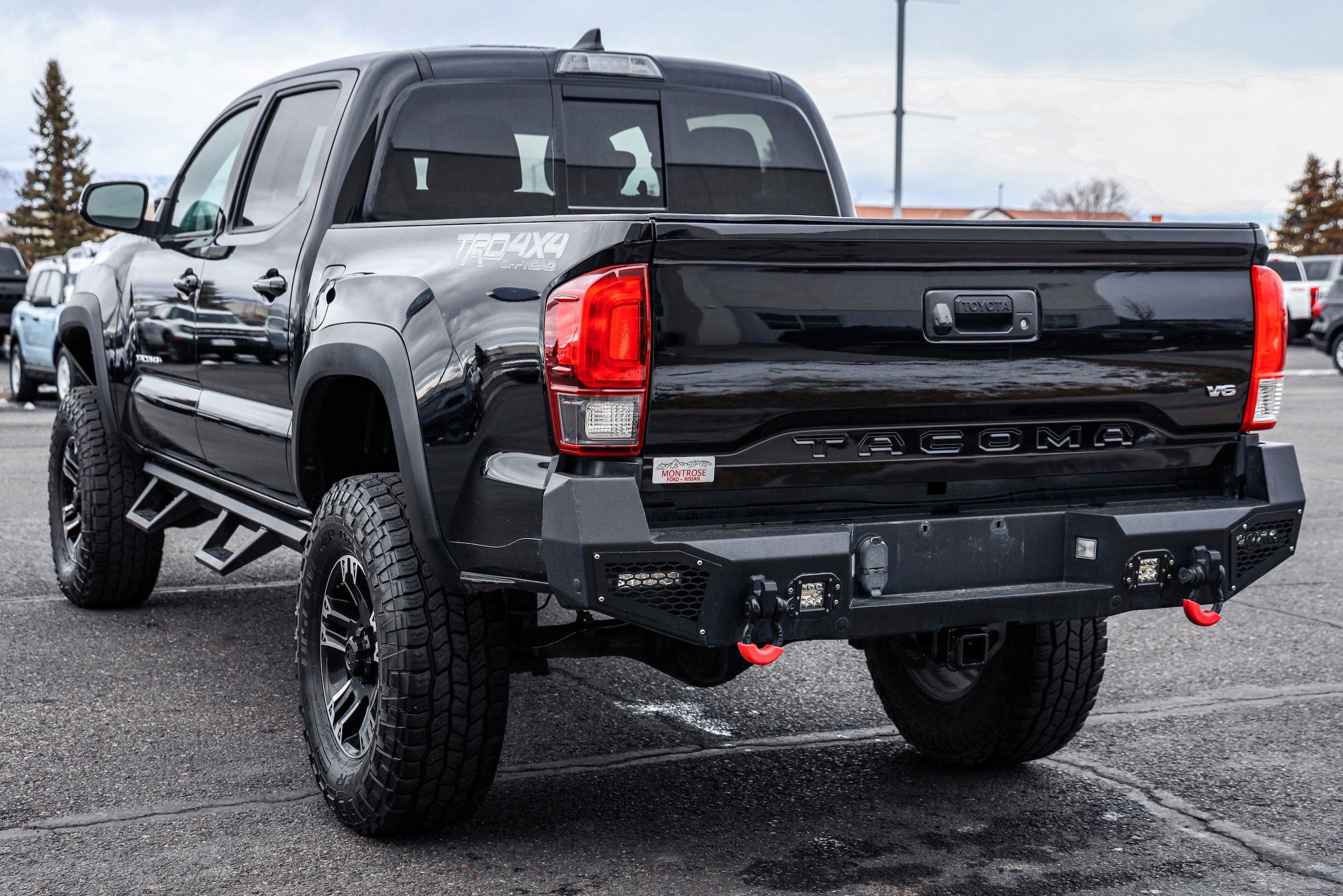 Used 2019 Toyota Tacoma TRD Off-Road image 6