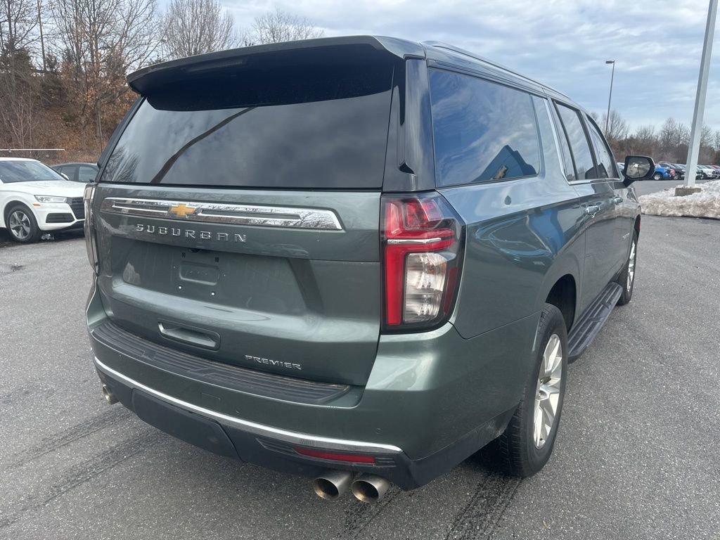 Used 2023 Chevrolet Suburban Premier image 5