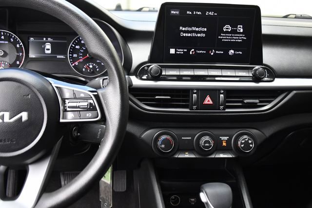 Used 2024 Kia Forte LXS image 11