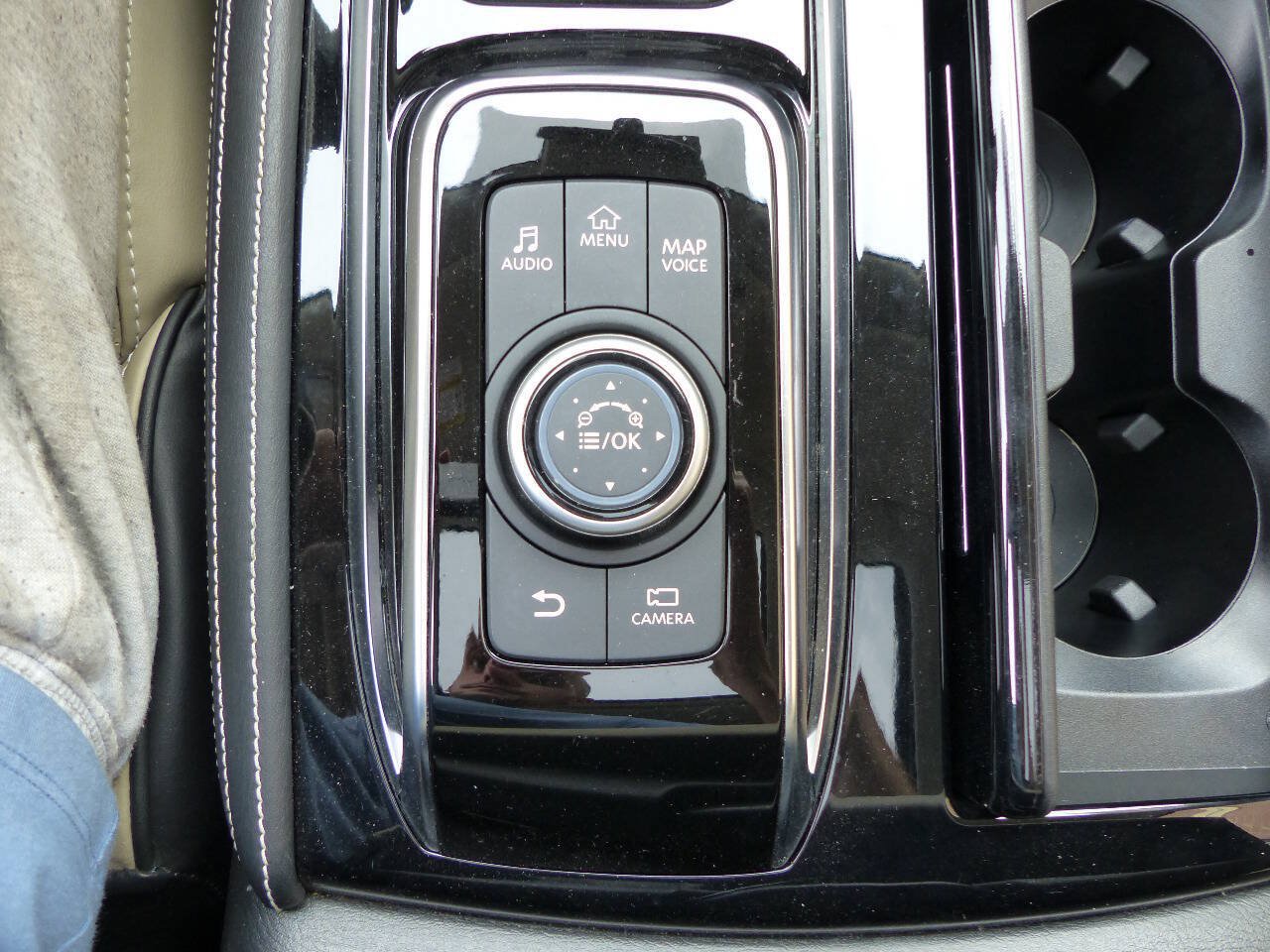 Used 2022 INFINITI QX80 Premium Select w/ Cargo Package AWD/4WD image 49