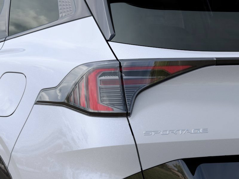 New 2026 Kia Sportage SX FWD image 11