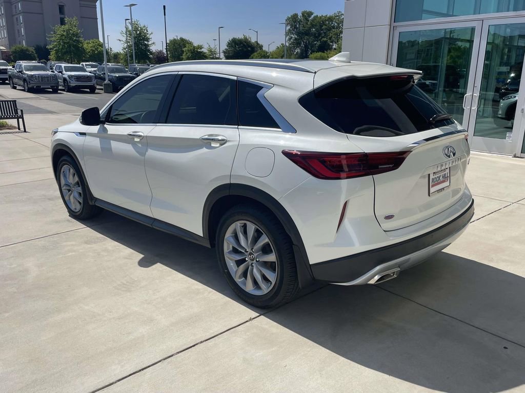 Used 2022 INFINITI QX50 Luxe FWD image 8