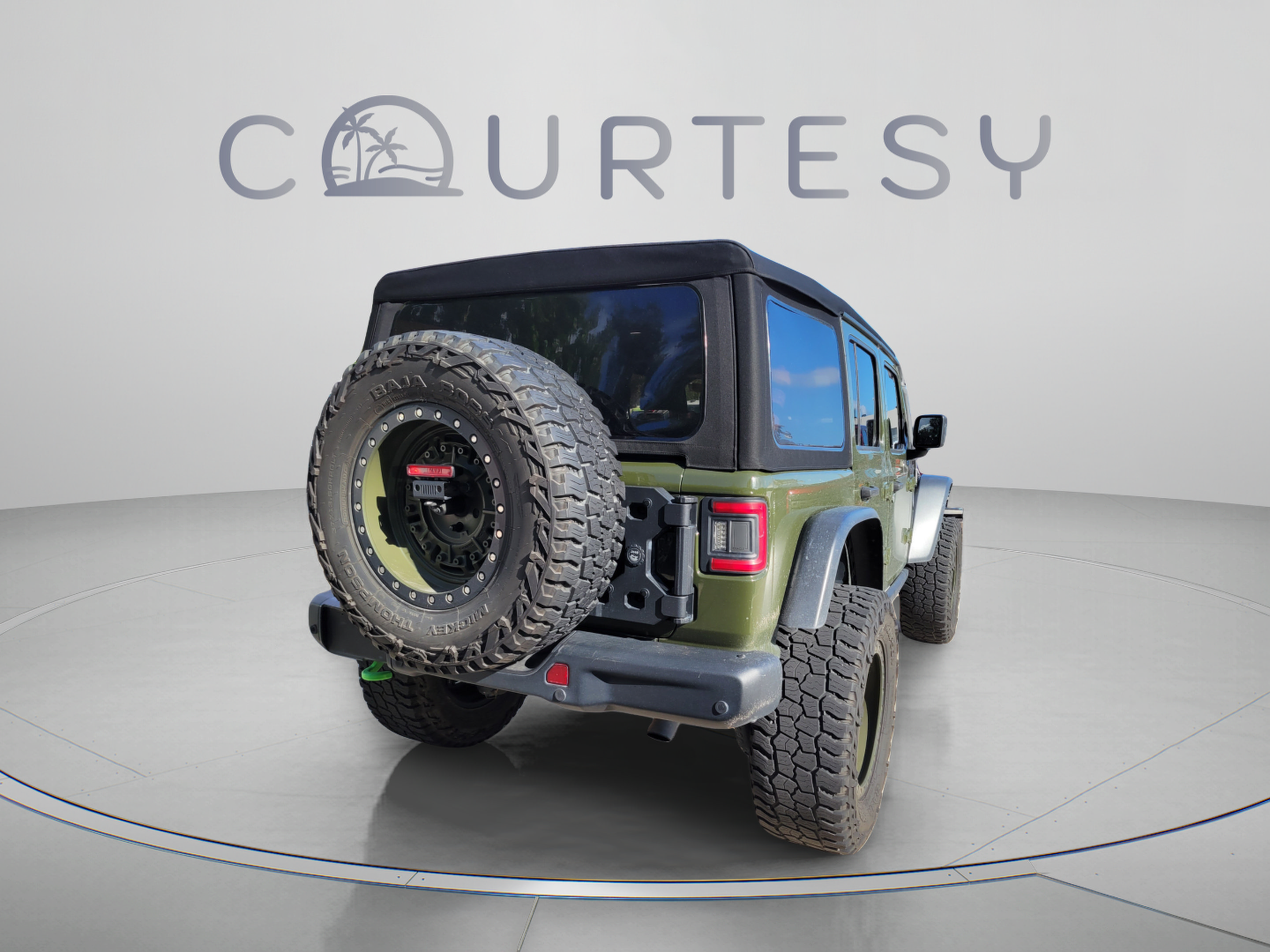 Used 2021 Jeep Wrangler Unlimited Sport AWD/4WD image 3