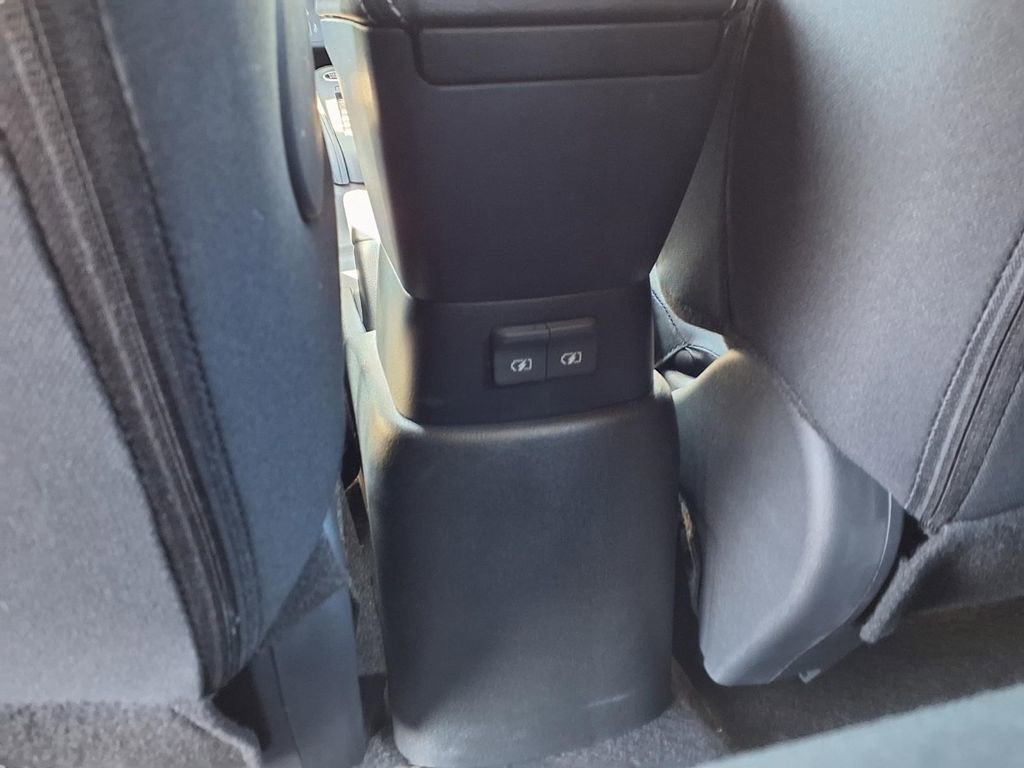 Used 2025 Nissan Kicks Play S FWD image 23