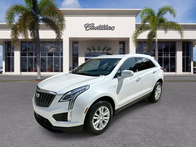 Certified 2023 Cadillac XT5 Luxury w/ LPO, Floor Liner Package
