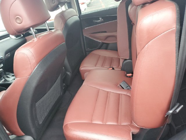 Used 2017 Kia Sorento SX AWD/4WD image 13