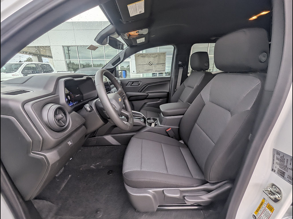 New 2026 Chevrolet Colorado W/T w/ WT Custom Package AWD/4WD image 13
