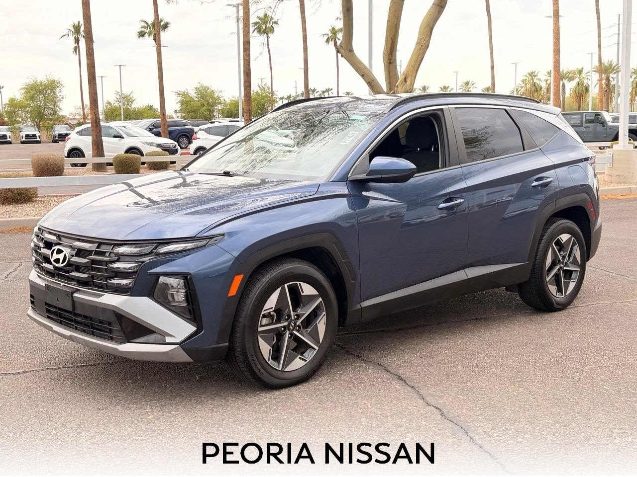 Used 2025 Hyundai Tucson SEL FWD image 1
