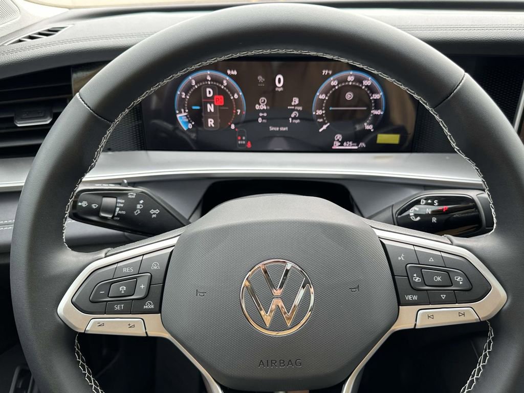 New 2026 Volkswagen Tiguan SE AWD/4WD image 16
