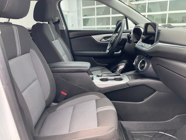 Used 2024 Chevrolet Blazer LT w/ Convenience Package AWD/4WD image 9