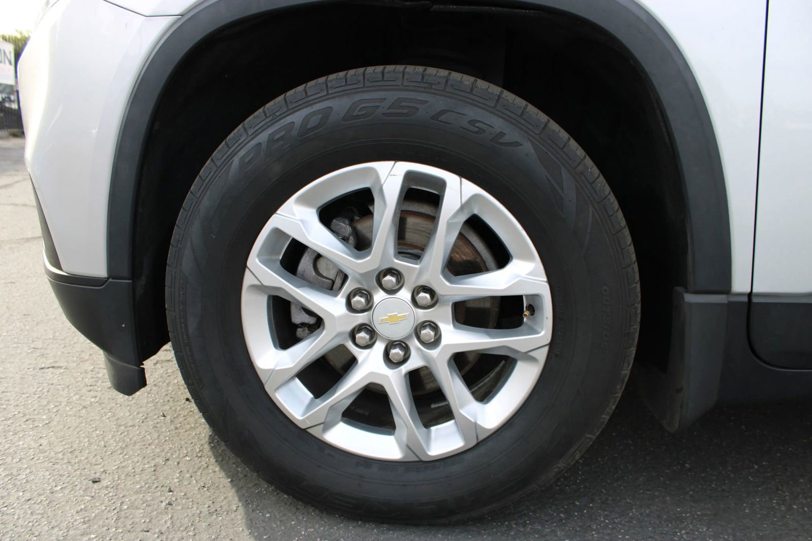 Used 2018 Chevrolet Traverse LS w/ LPO, Cargo Package image 44