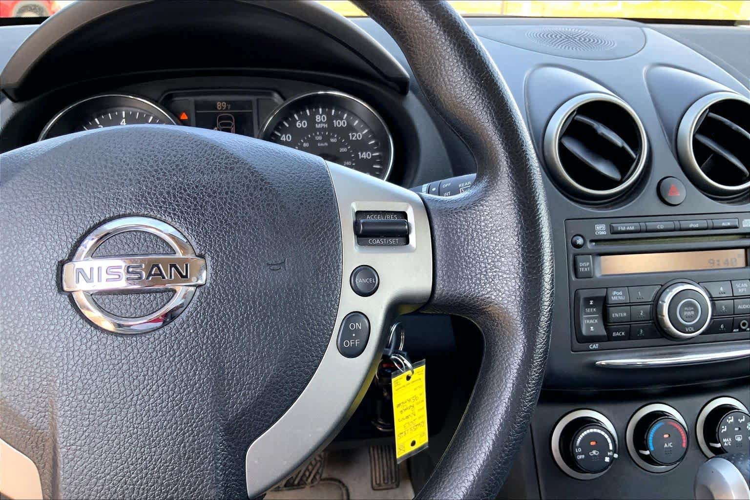 Used 2013 Nissan Rogue S FWD image 23