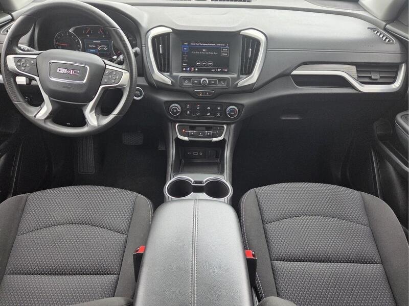 Used 2024 GMC Terrain SLE AWD/4WD image 15