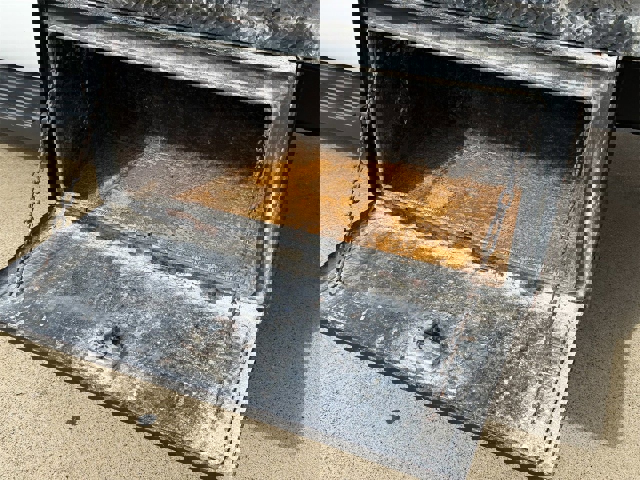 Used 2016 Ford F550 XL image 28