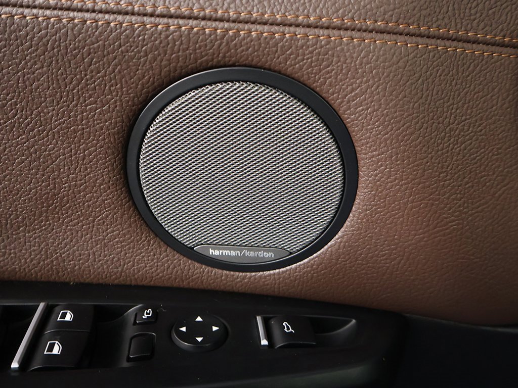 Used 2018 BMW X4 M40i w/ Driving Assistance Package image 36