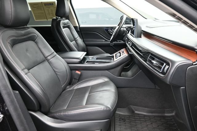 Used 2022 Lincoln Aviator Reserve w/ Equipment Group 201A AWD/4WD image 33