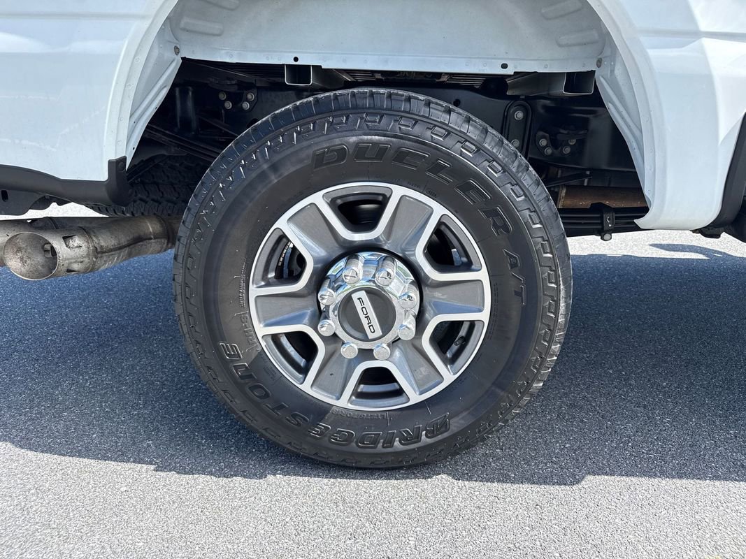 Used 2025 Ford F350 Lariat w/ Camper Package AWD/4WD image 35