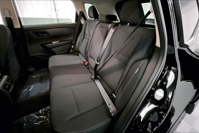 New 2025 Nissan Rogue S image 11