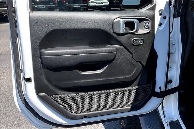 Used 2023 Jeep Gladiator Sport AWD/4WD image 17