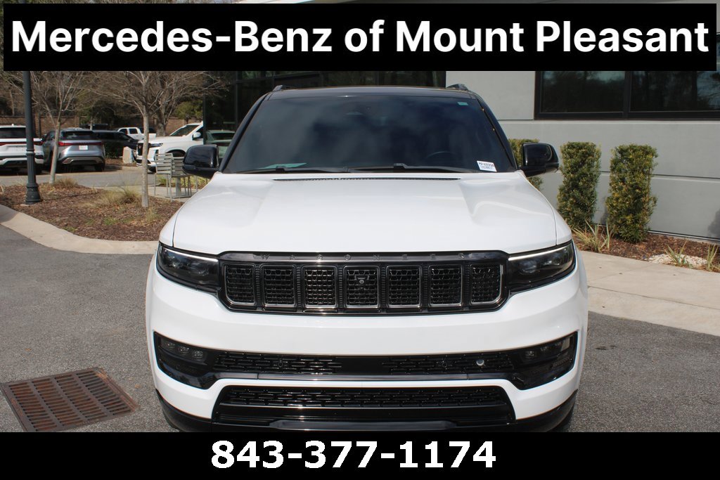 Used 2023 Jeep Grand Wagoneer L Series III w/ Rear Seat Video Group 1 image 18