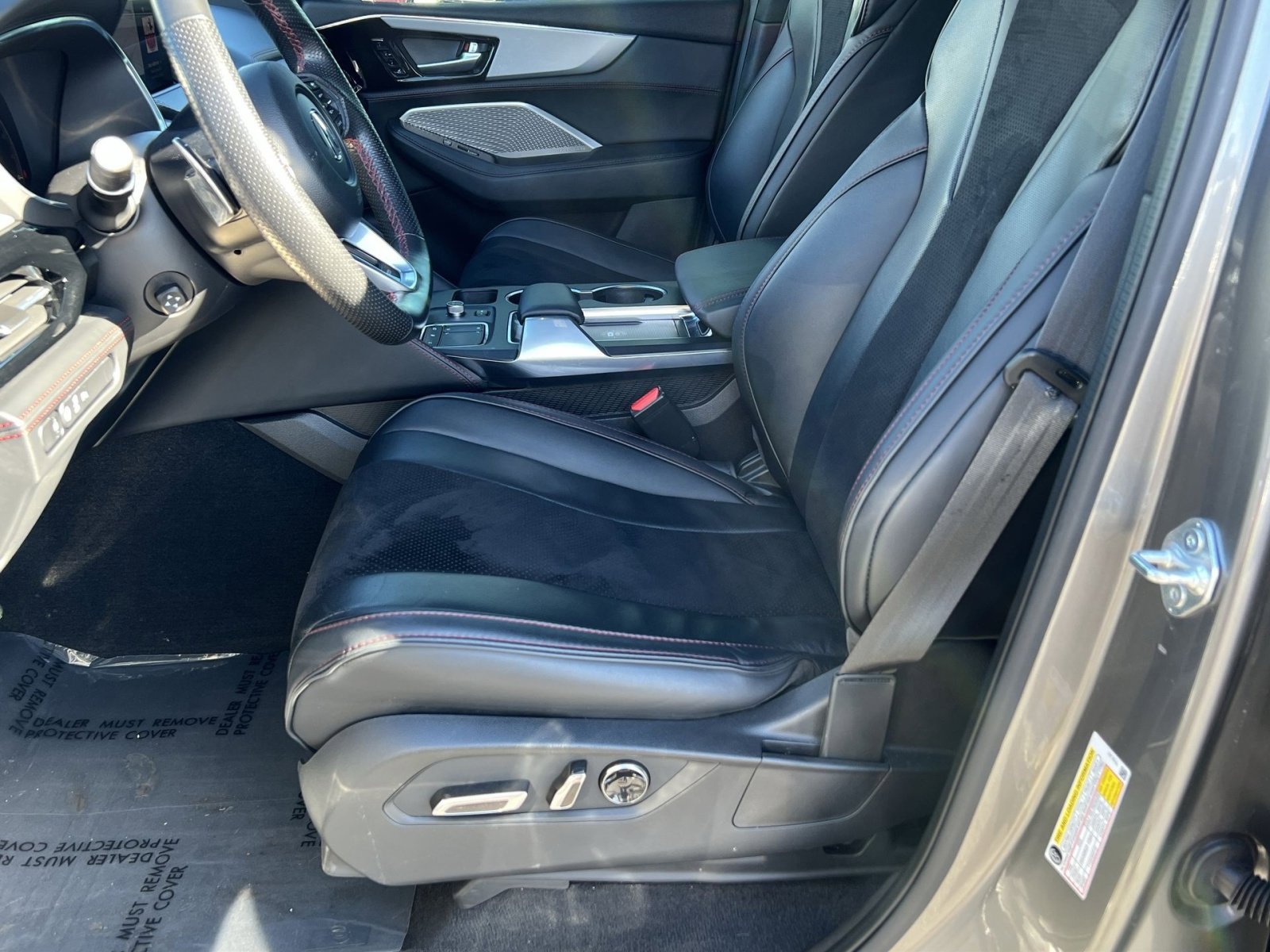 Used 2024 Acura MDX A-Spec image 14