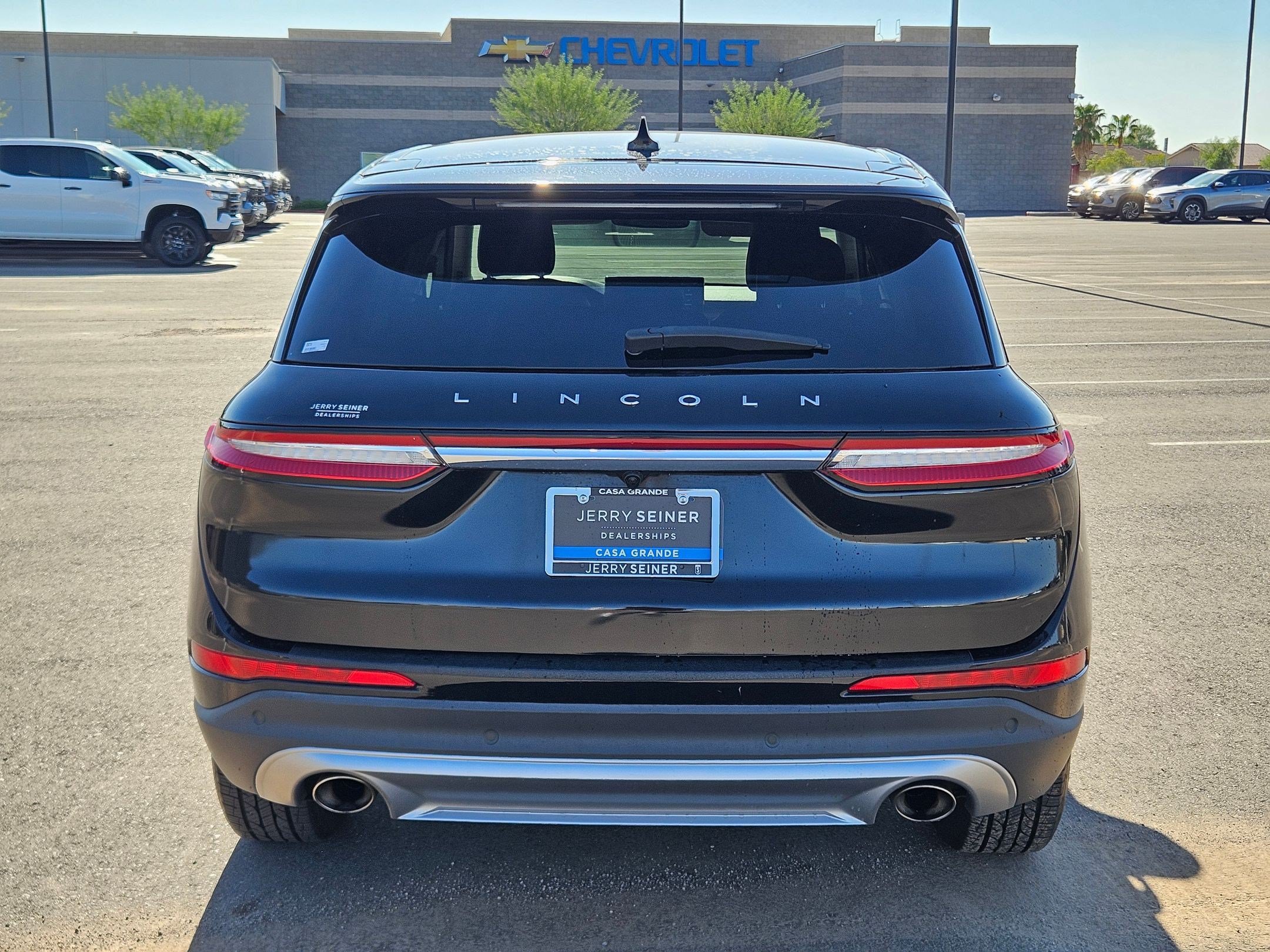 Used 2023 Lincoln Corsair AWD image 4