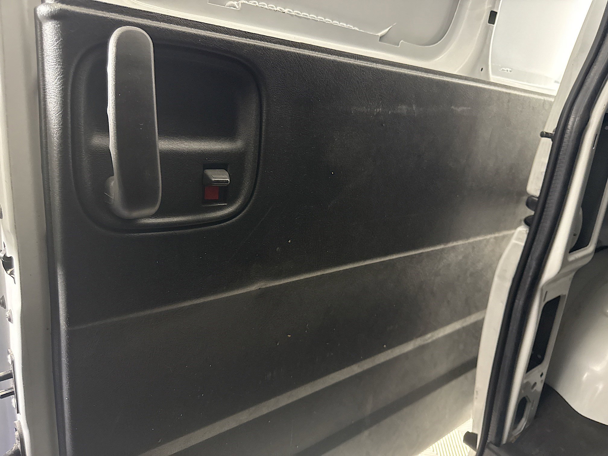 Used 2022 Chevrolet Express 2500 w/ Driver Convenience Package image 25