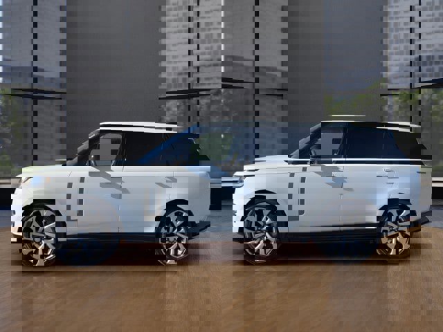 Used 2023 Land Rover Range Rover Long Wheelbase SE image 2