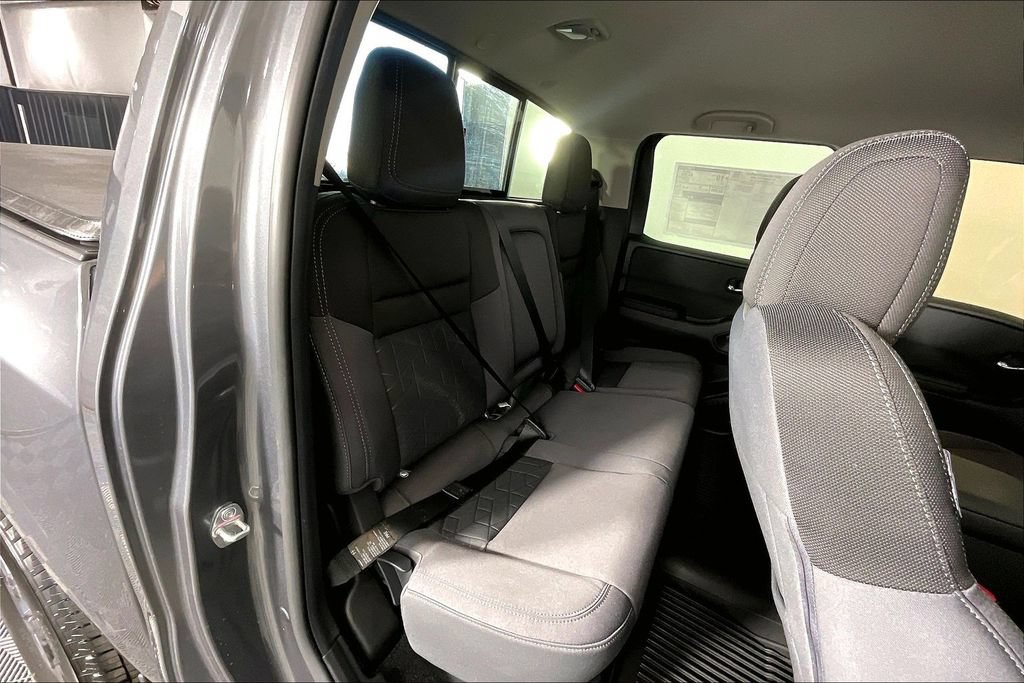 New 2026 Nissan Frontier SV w/ Tow Package AWD/4WD image 16