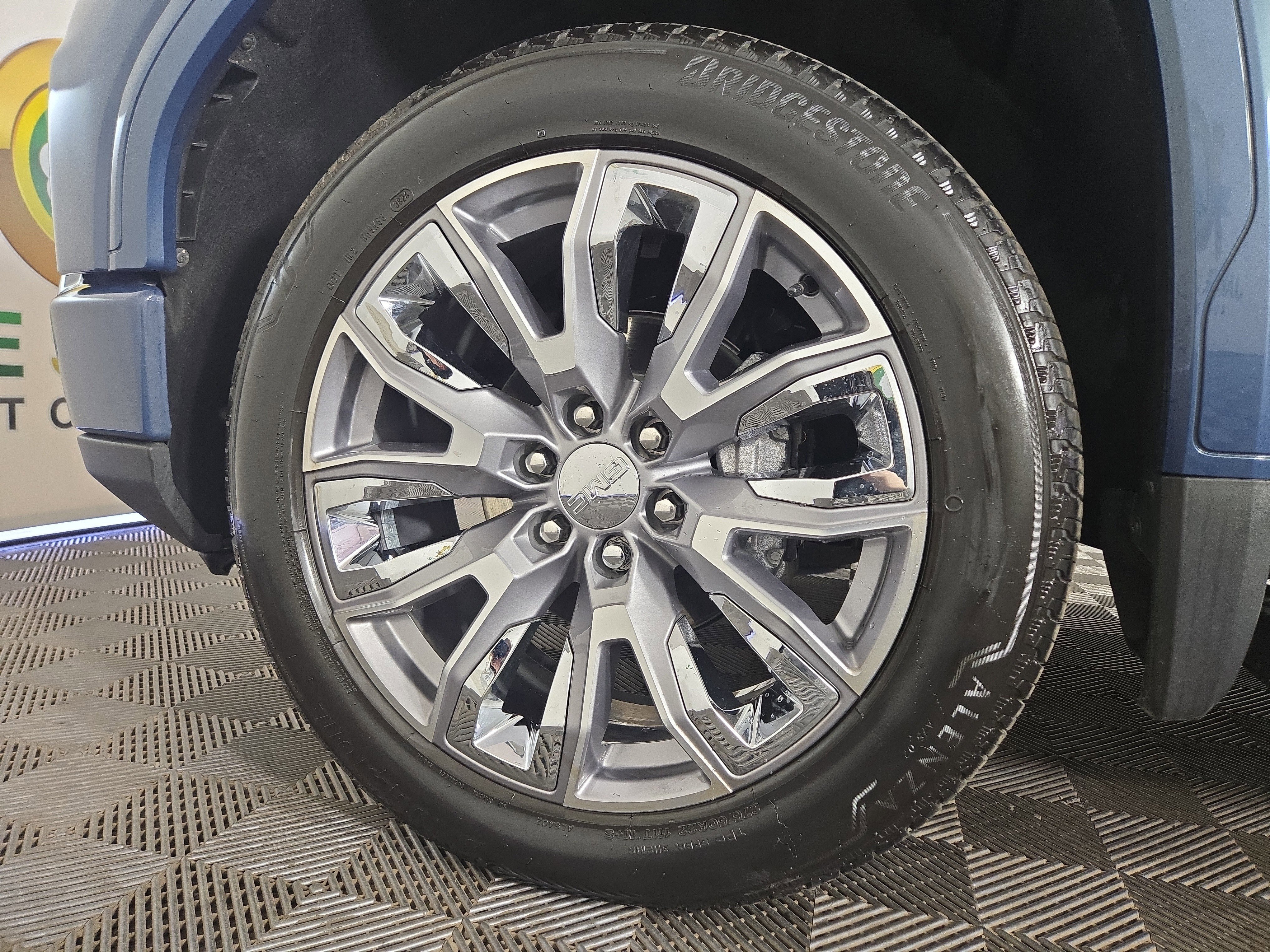 Used 2025 GMC Sierra 1500 Denali w/ Denali Reserve Package image 35