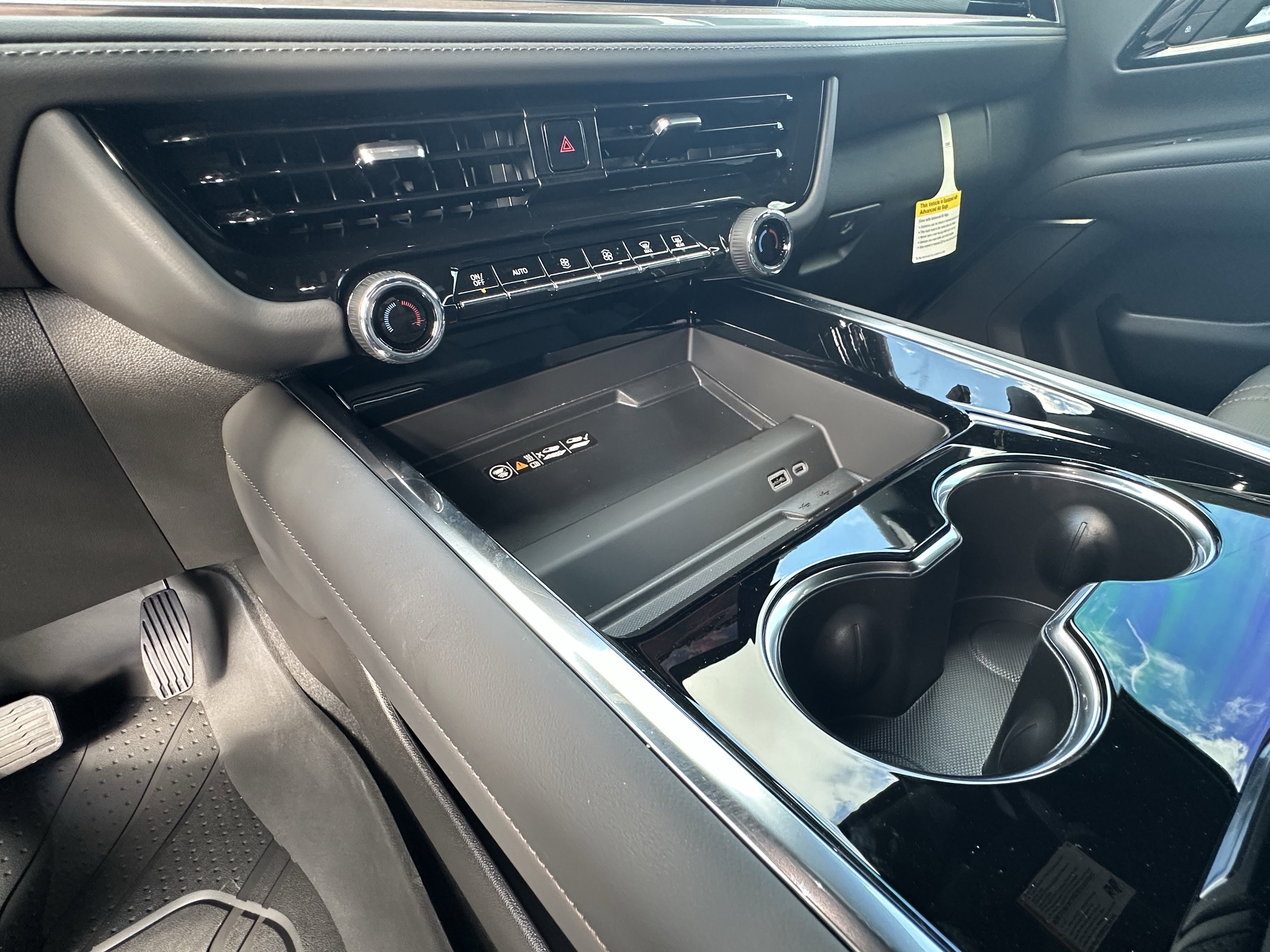 New 2026 Chevrolet Tahoe High Country image 27