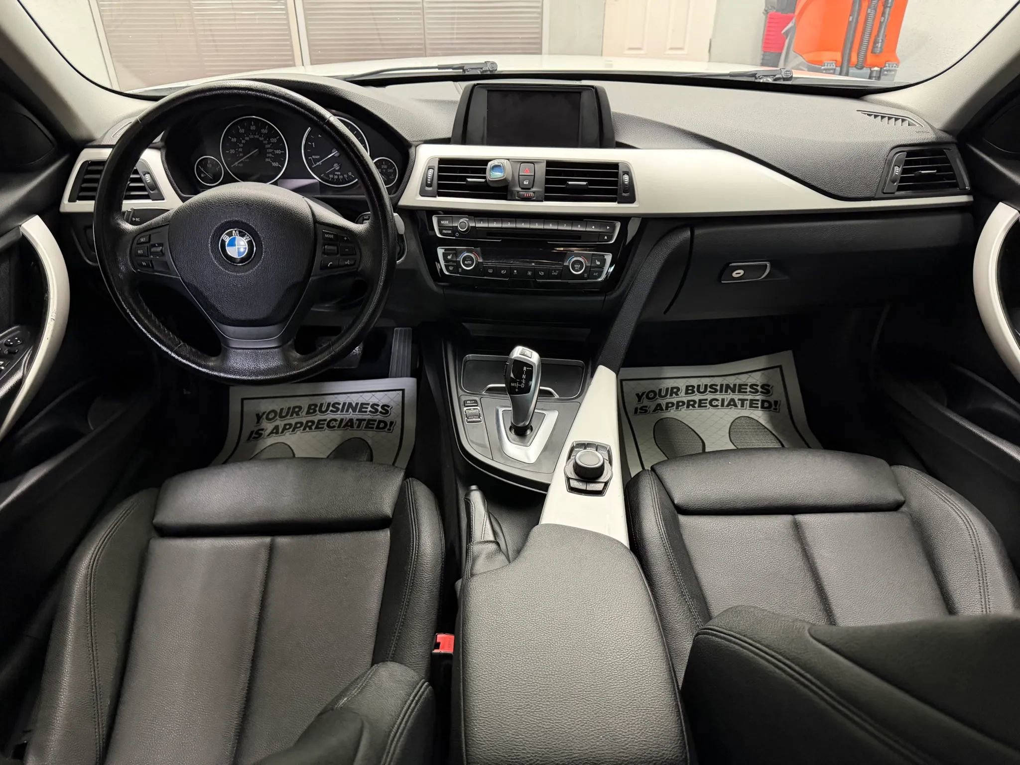 Used 2018 BMW 320i xDrive Sedan AWD/4WD image 15