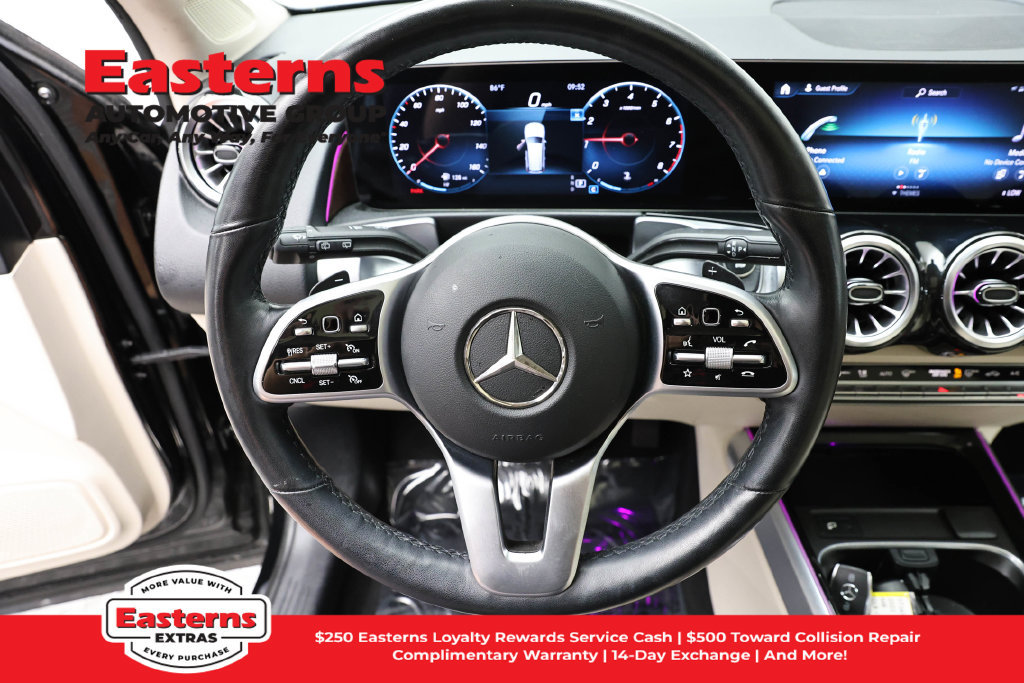 Used 2022 Mercedes-Benz GLB 250 4MATIC image 11