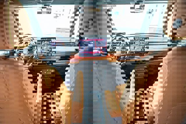 New 2025 Volkswagen ID. Buzz Pro S image 31