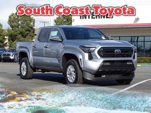New 2025 Toyota Tacoma SR5
