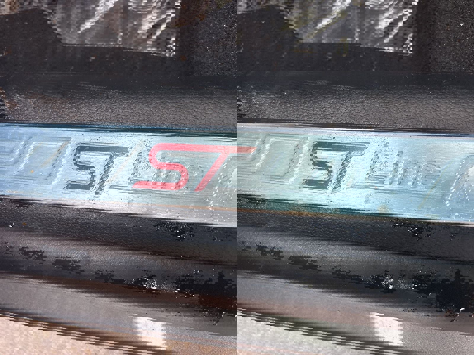 New 2026 Ford Explorer ST-Line w/ ST-Line Street Pack image 17