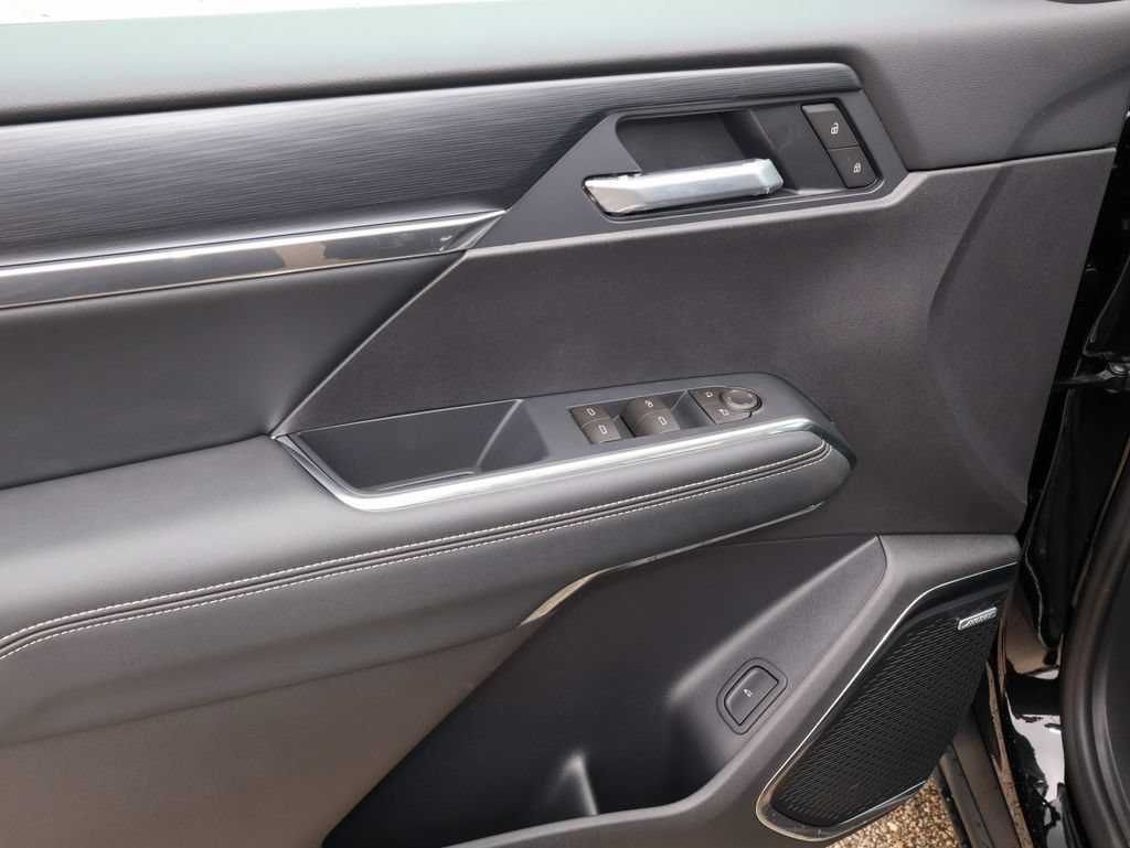 New 2026 GMC Acadia Elevation w/ Black Edition FWD image 10