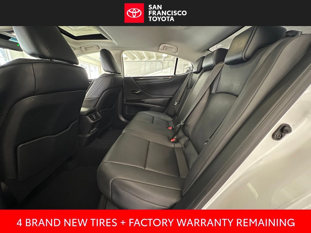 Used 2024 Lexus ES 350 w/ Accessory Package (Z1) FWD image 15