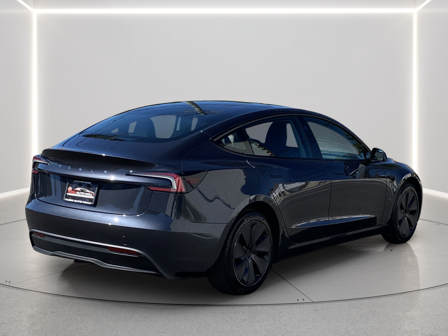 Used 2025 Tesla Model 3 Long Range RWD image 5