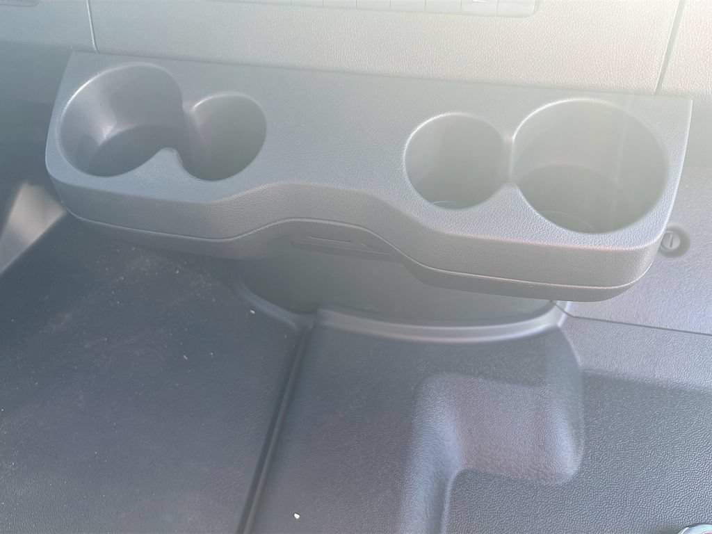 New 2025 Mercedes-Benz eSprinter 170 Cargo image 23