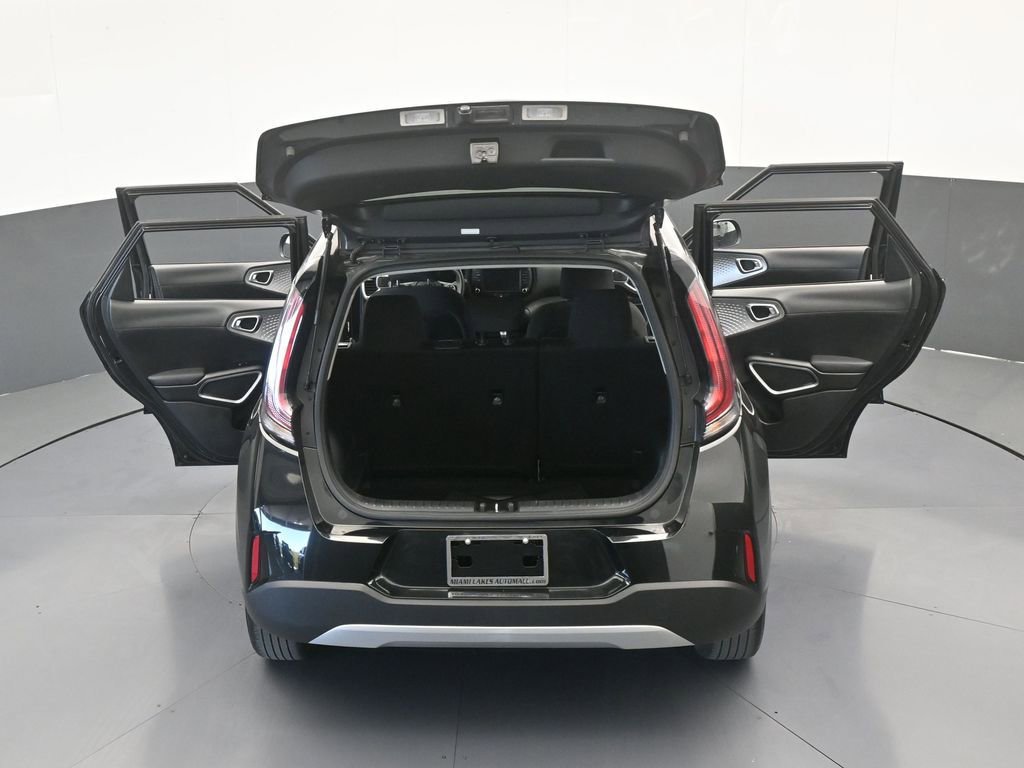 Used 2023 Kia Soul LX w/ Option Group 015 image 60